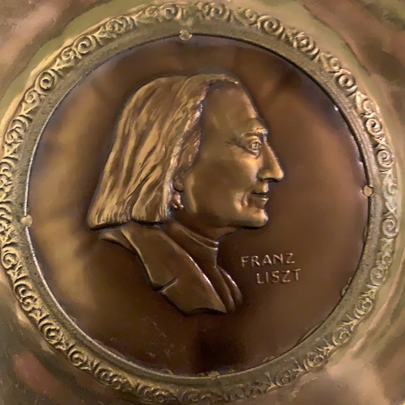 VTG Fraz Liszt & Schubert Composer 🎼 Wall Decor - Picture 3 of 7